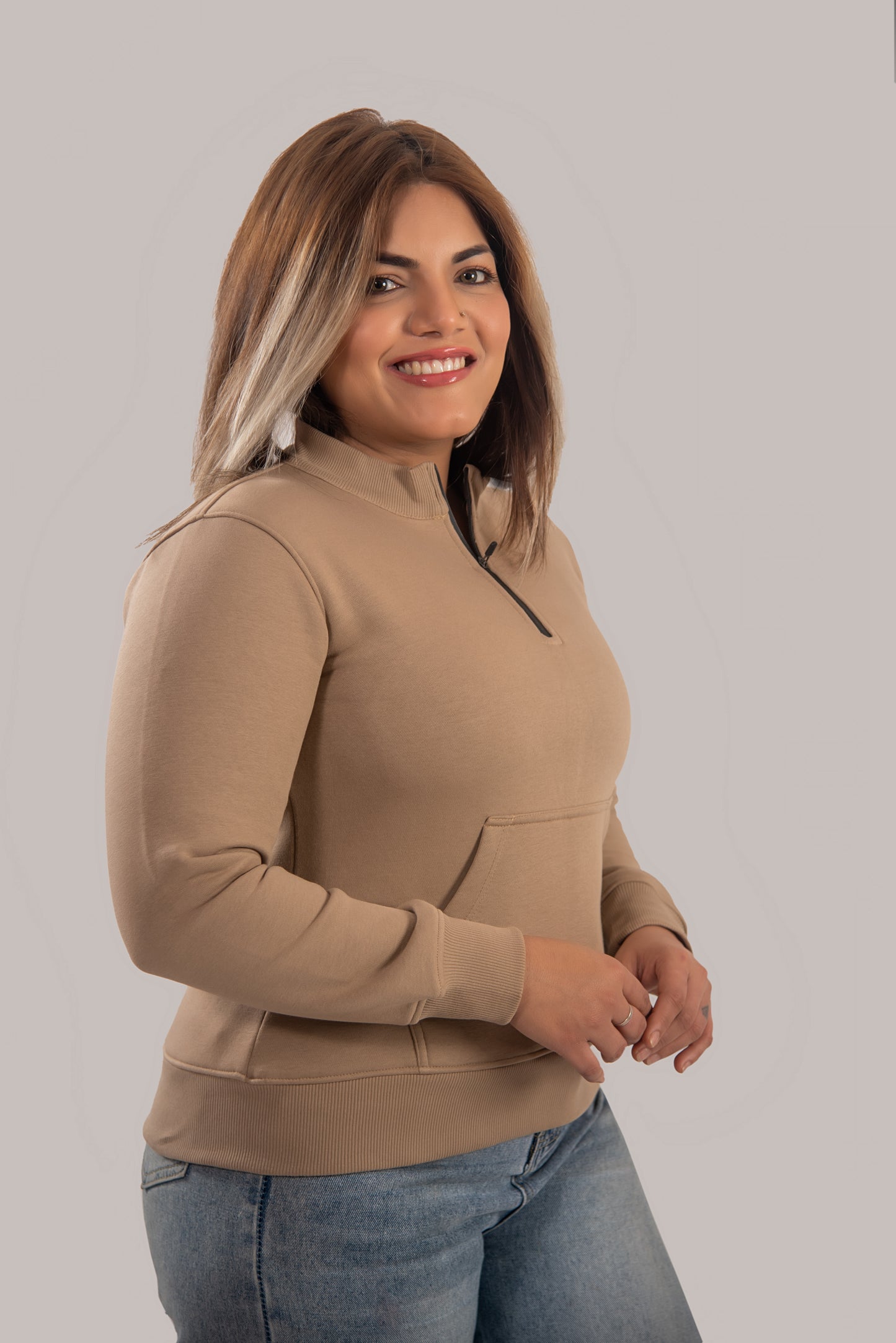 Simplicity (Beige Sweatshirt)